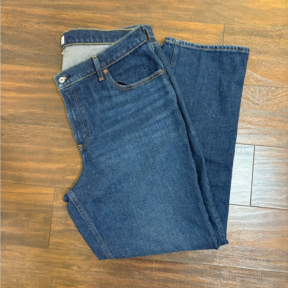 Abercrombie 90's Straight Leg